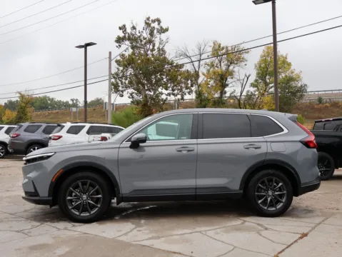 More photos of 2026 Honda CR-V EX-L at Jay Wolfe Honda, MO