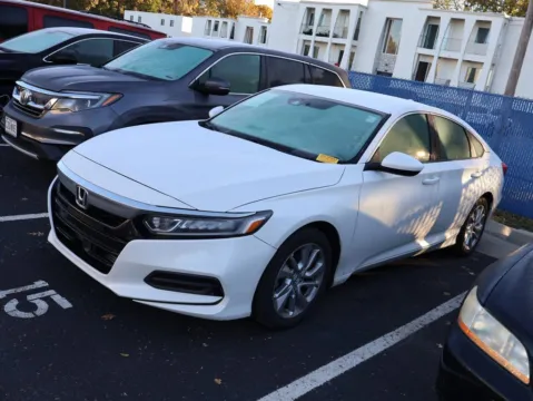 More photos of 2019 Honda Accord Sedan LX 1.5T at Jay Wolfe Honda, MO