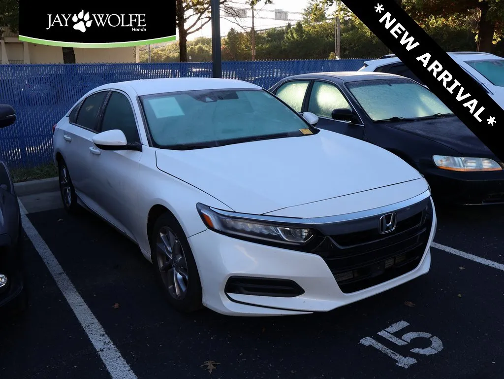 White 2019 Honda Accord Sedan LX 1.5T for sale in Kansas City, MO