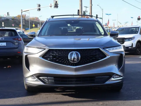 Photos of 2024 Acura MDX w/Technology Package for sale in Kansas City, MO at Jay Wolfe Honda