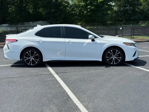 Photos of 2020 Toyota Camry SE for sale in Ballwin, MO at Jay Wolfe Toyota of West County
