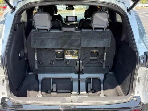 More photos of 2021 Toyota Sienna XSE at Jay Wolfe Toyota of West County, MO