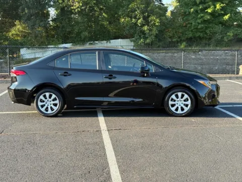 Photos of 2025 Toyota Corolla LE for sale in Ballwin, MO at Jay Wolfe Toyota of West County