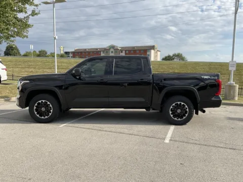 More photos of 2022 Toyota Tundra SR5 at Jay Wolfe Toyota, MO