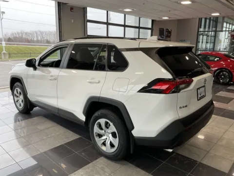 More photos of 2021 Toyota RAV4 LE at Jay Wolfe Toyota, MO