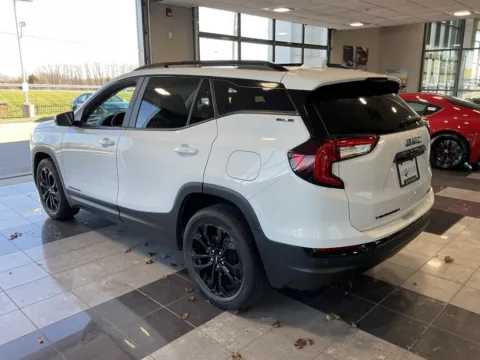 More photos of 2022 GMC Terrain SLE at Jay Wolfe Toyota, MO
