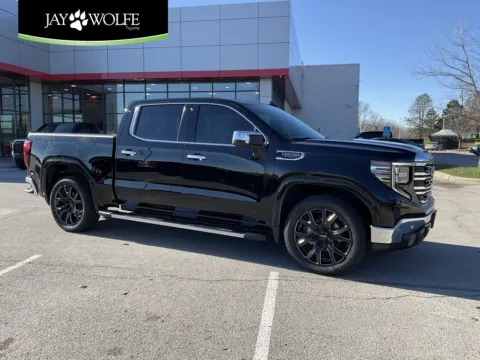 Black 2022 GMC Sierra 1500 SLT for sale in Kansas City, MO