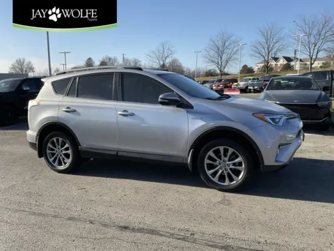 Silver 2018 Toyota RAV4 Hybrid Limited for sale in Kansas City, MO