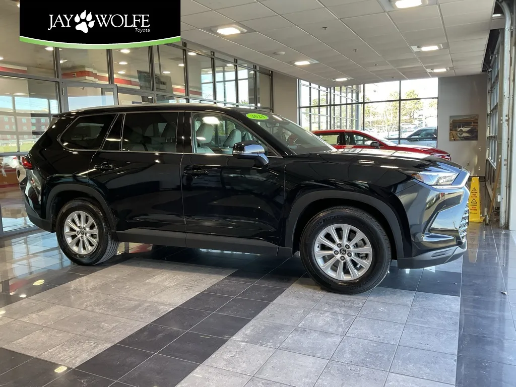 2024 Toyota Grand Highlander XLE for sale in Kansas City, MO
