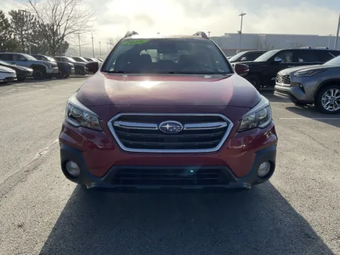 Photos of 2019 Subaru Outback 2.5i Premium for sale in Kansas City, MO at Jay Wolfe Toyota