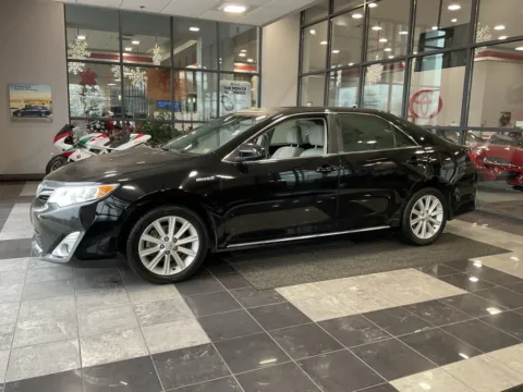 Another view of 2013 Toyota Camry Hybrid XLE for sale in Kansas City, MO at Jay Wolfe Toyota