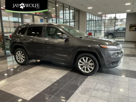 Gray 2015 Jeep Cherokee Limited for sale in Kansas City, MO