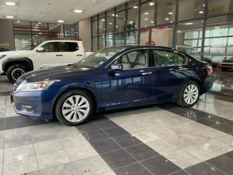 Another view of 2014 Honda Accord EX-L for sale in Kansas City, MO at Jay Wolfe Toyota
