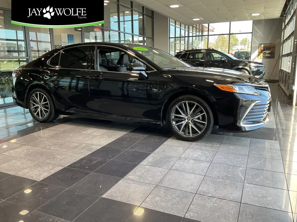 2024 Toyota Camry Hybrid XLE for sale in Kansas City, MO