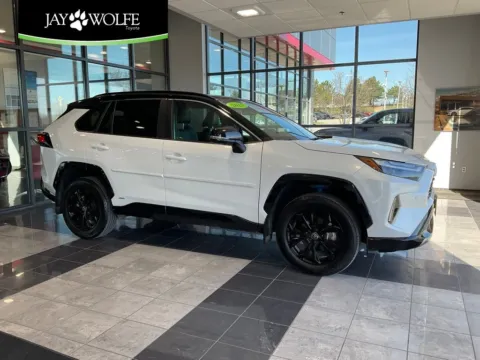 Black 2025 Toyota RAV4 Hybrid XSE for sale in Kansas City, MO