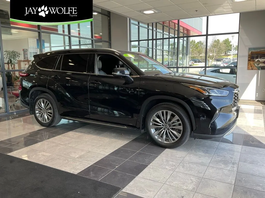 2021 Toyota Highlander Platinum for sale in Kansas City, MO