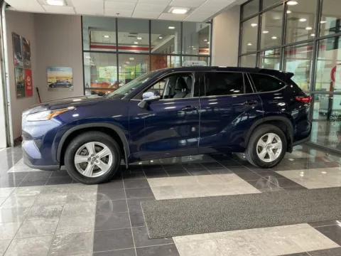 Another view of 2021 Toyota Highlander LE for sale in Kansas City, MO at Jay Wolfe Toyota