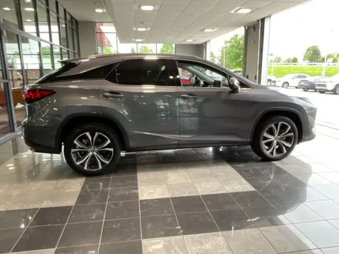 More photos of 2022 Lexus RX 350 at Jay Wolfe Toyota, MO