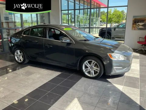 Gray 2015 Volvo S60 T5 Premier Plus for sale in Kansas City, MO