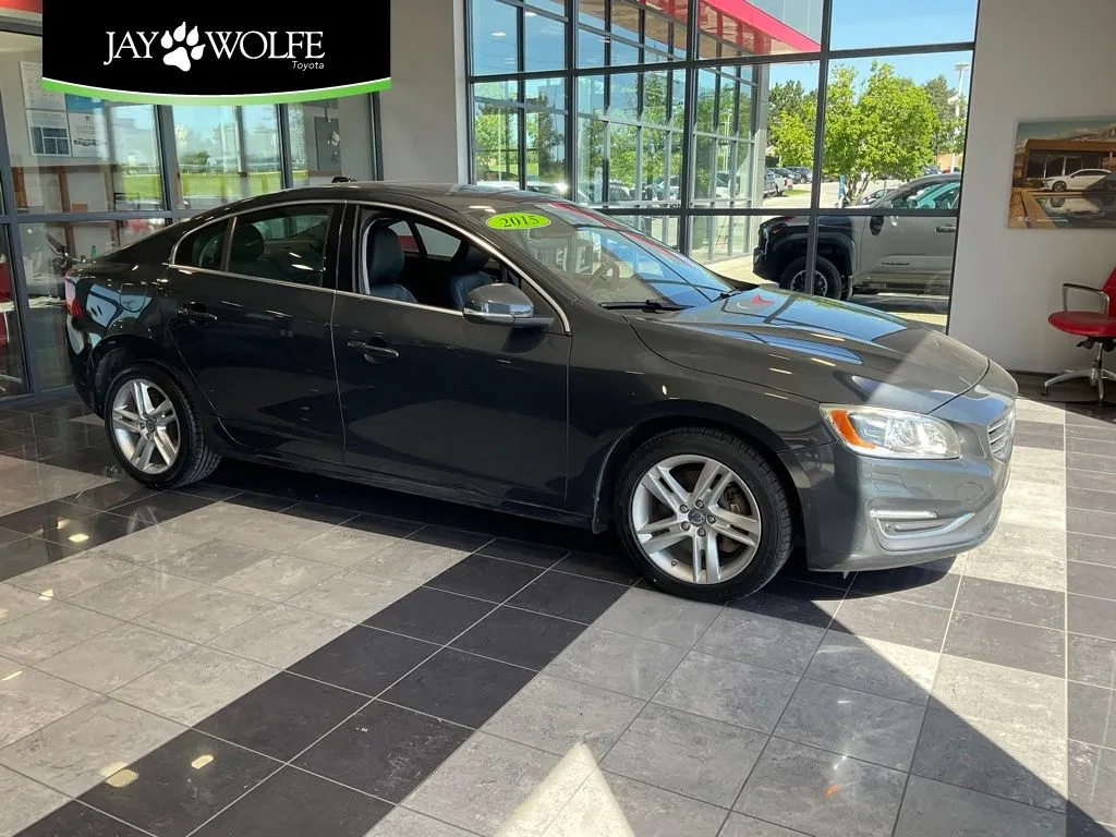 Gray 2015 Volvo S60 T5 Premier Plus for sale in Kansas City, MO