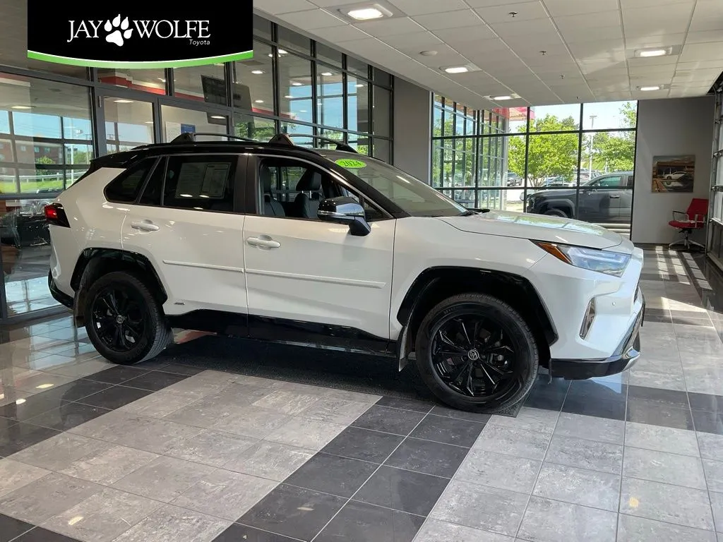 2024 Toyota RAV4 Hybrid XSE for sale in Kansas City, MO