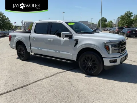 White 2025 Ford F-150 Lariat for sale in Kansas City, MO