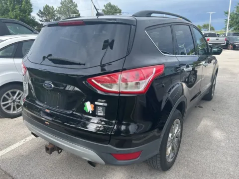 More photos of 2016 Ford Escape SE at Jay Wolfe Toyota, MO