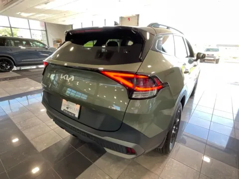 More photos of 2023 Kia Sportage X-Pro at Jay Wolfe Toyota, MO
