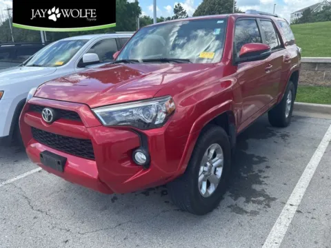 Red 2018 Toyota 4Runner SR5 Premium for sale in Kansas City, MO