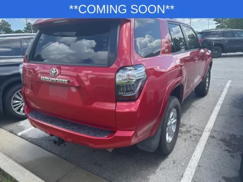 More photos of 2018 Toyota 4Runner SR5 Premium at Jay Wolfe Toyota, MO