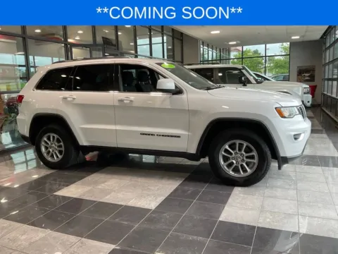 White 2018 Jeep Grand Cherokee Laredo E for sale in Kansas City, MO