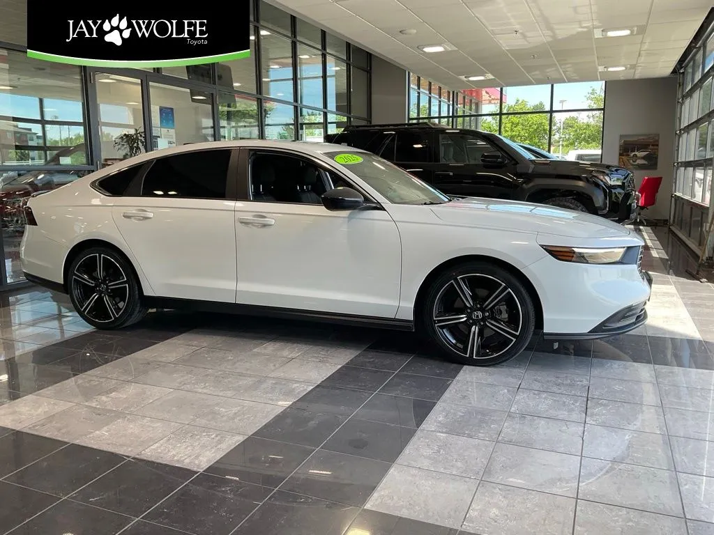 2025 Honda Accord Hybrid Sport