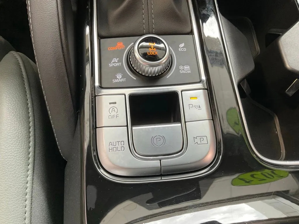 Kia Telluride photo 18