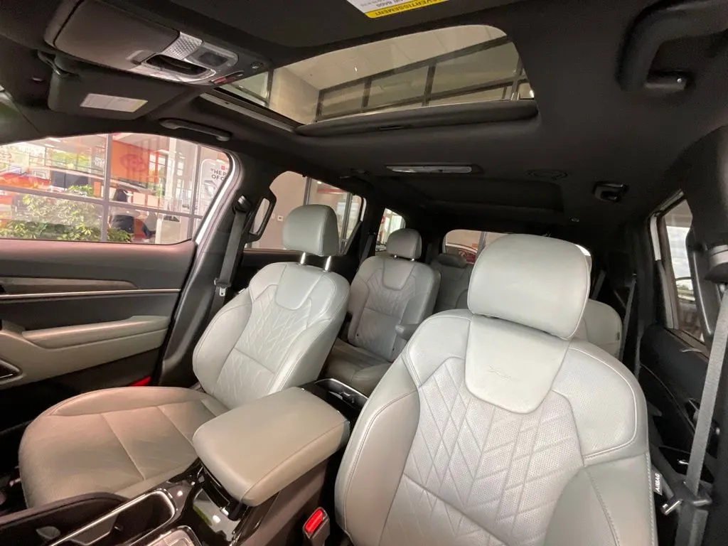 Kia Telluride photo 10