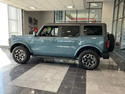More photos of 2023 Ford Bronco Outer Banks at Jay Wolfe Toyota, MO