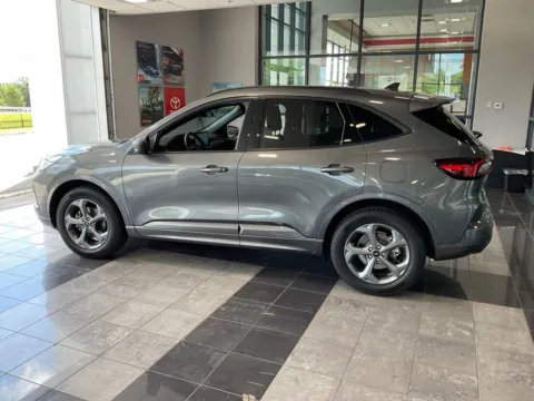 More photos of 2024 Ford Escape ST-Line at Jay Wolfe Toyota, MO