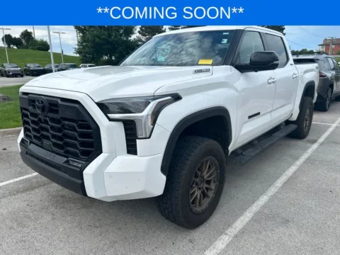 White 2025 Toyota Tundra Hybrid Limited for sale in Kansas City, MO