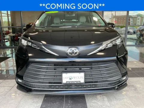 Photos of 2026 Toyota Sienna XLE for sale in Kansas City, MO at Jay Wolfe Toyota