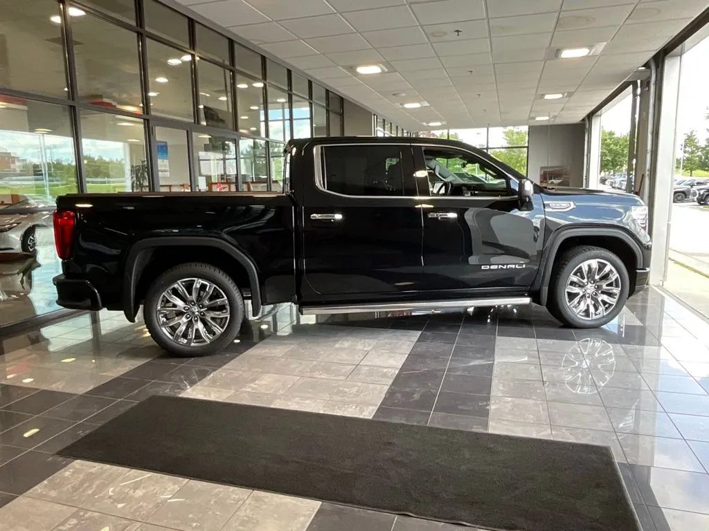 GMC Sierra photo 6