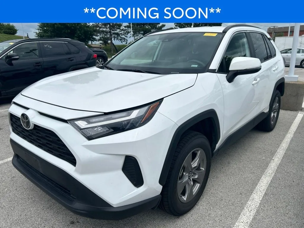 2025 Toyota RAV4 XLE for sale in Kansas City, MO