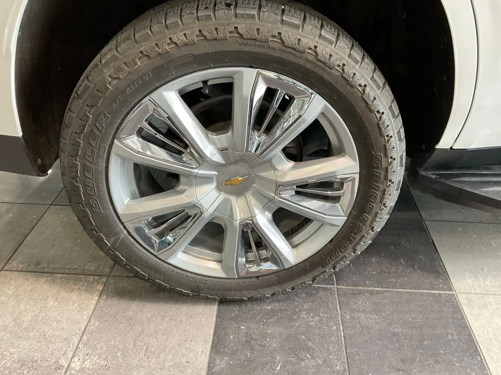 Chevrolet Tahoe photo 6