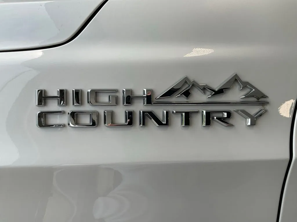 Chevrolet Tahoe photo 28