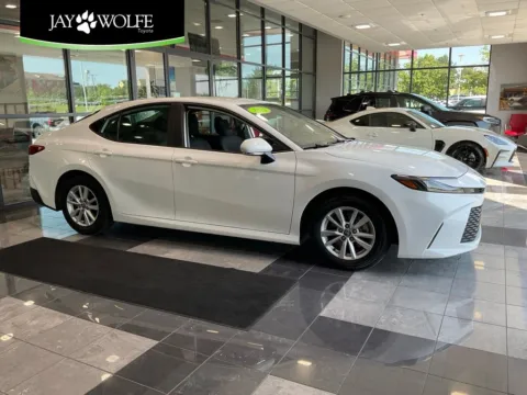 White 2025 Toyota Camry LE for sale in Kansas City, MO
