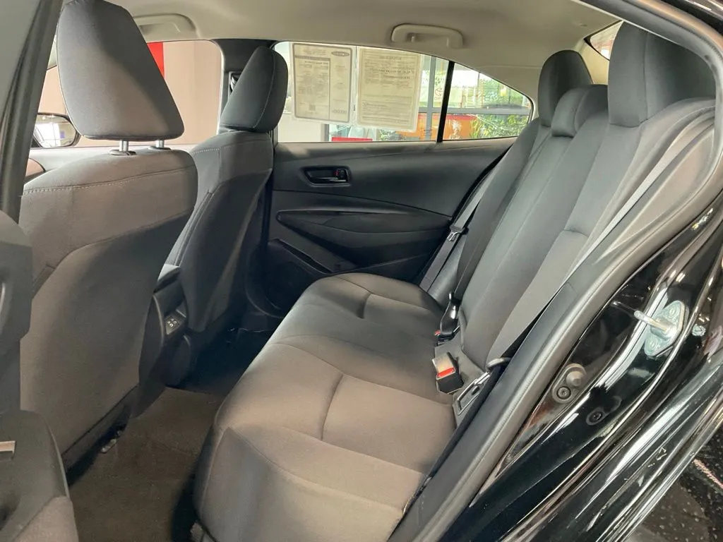 Toyota Corolla photo 19