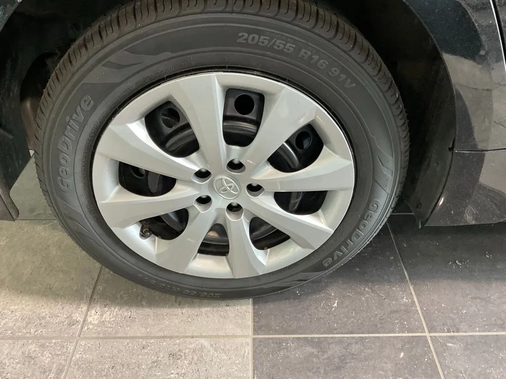 Toyota Corolla photo 6