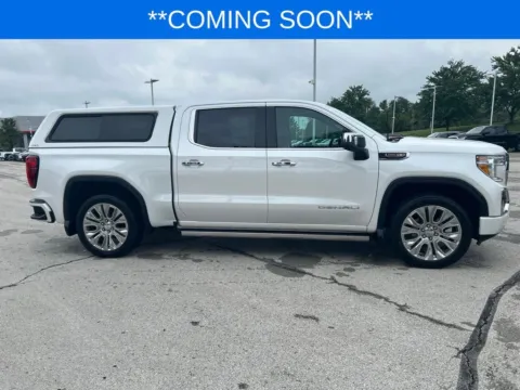 More photos of 2022 GMC Sierra 1500 Limited Denali at Jay Wolfe Toyota, MO