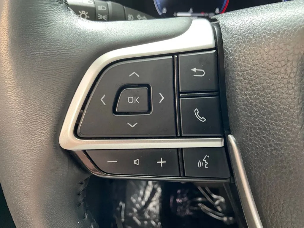 Toyota Grand Highlander photo 12