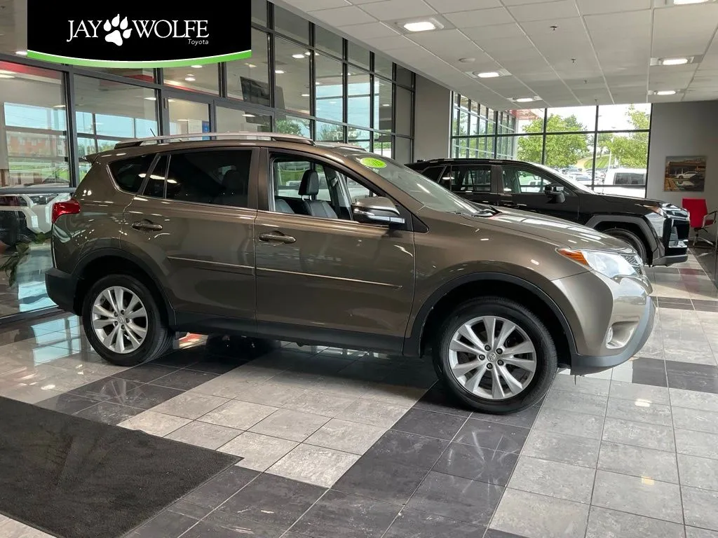 Brown 2015 Toyota RAV4 Limited for sale in Kansas City, MO