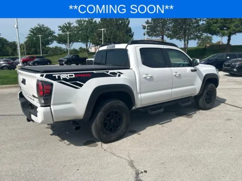 More photos of 2021 Toyota Tacoma TRD Pro at Jay Wolfe Toyota, MO