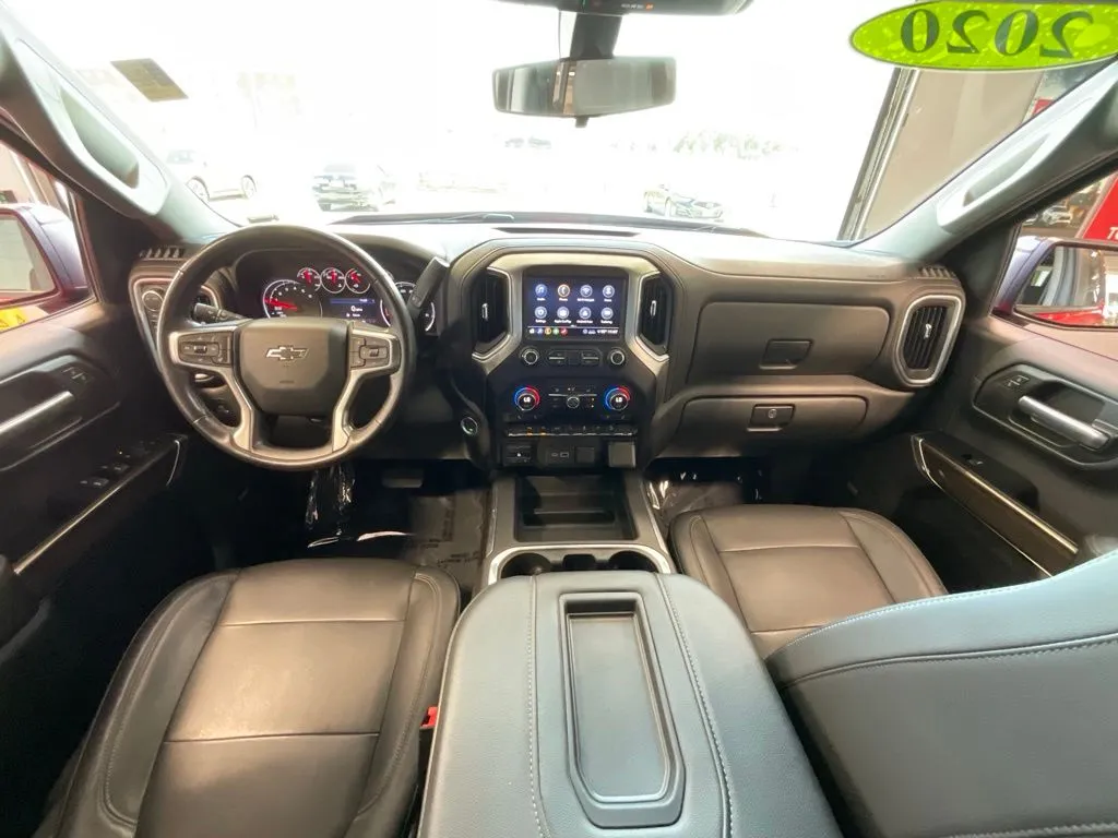 Chevrolet Silverado photo 8